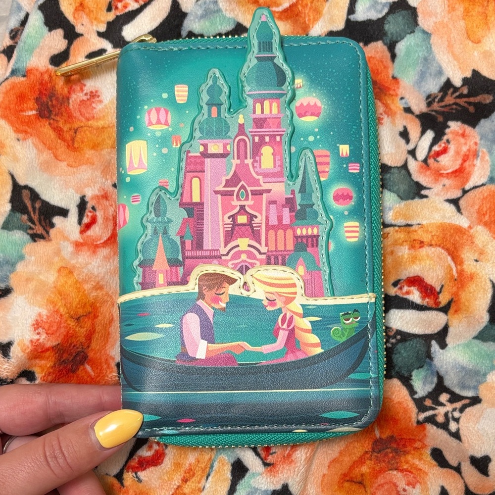 Disney Loungefly Tangled wallet